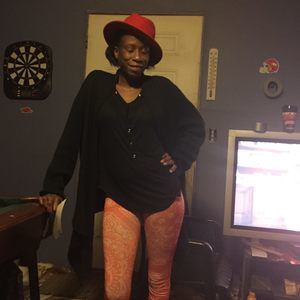 Meet your Posher, Natoshia